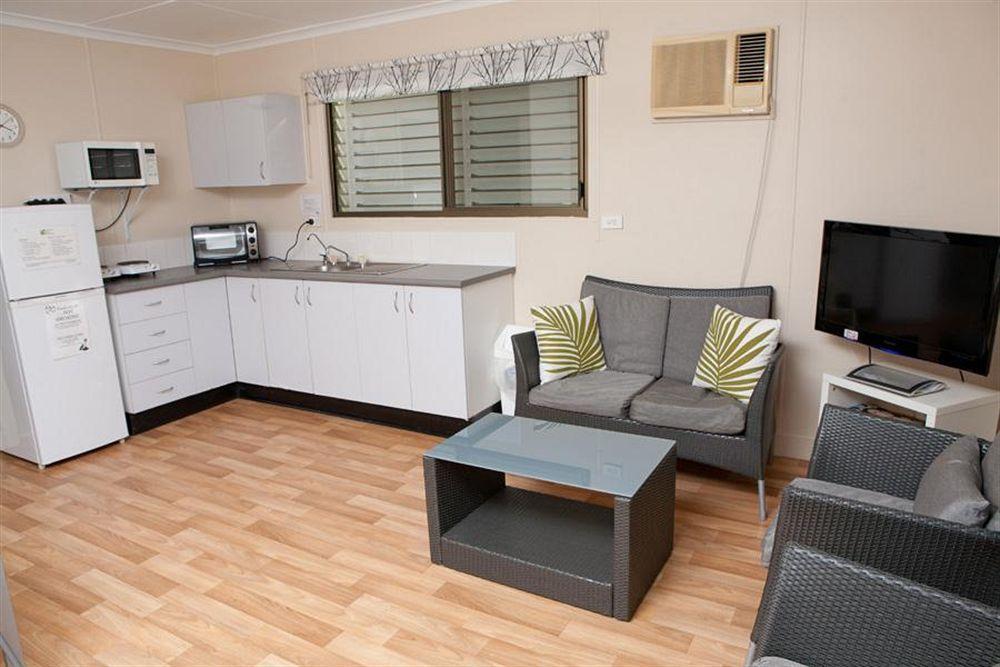 Maroochy Waterfront Motel Sunshine Coast Kültér fotó