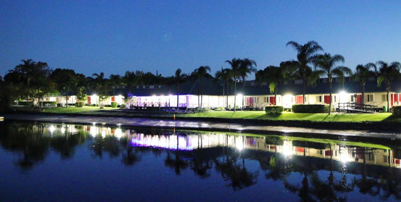Maroochy Waterfront Motel Sunshine Coast Kültér fotó